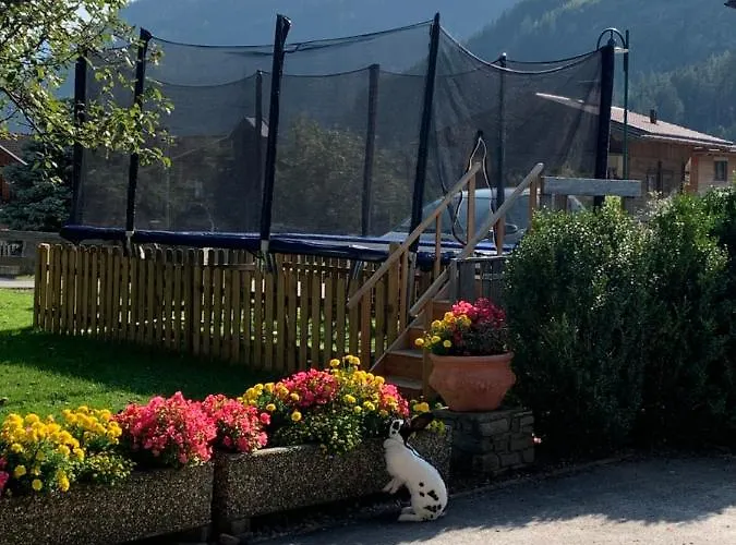 Schmiedhof بيت ضيافة *